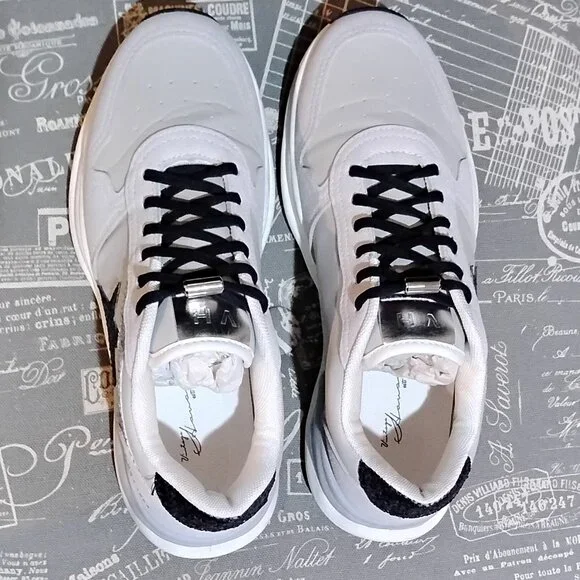 Vintage Havana Sneakers - Picture 4 of 6